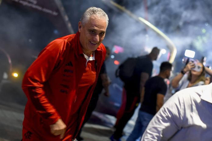 Jogador se anima com chegada de Tite e deve permanecer no Flamengo em 2024