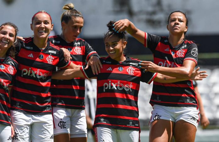 Com gol de Cristiane, Flamengo vence o Botafogo pela Copa Rio Feminina