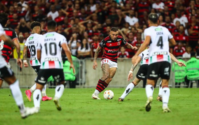 Em grande fase! Everton Cebolinha é destaque do Flamengo em 2024; veja números