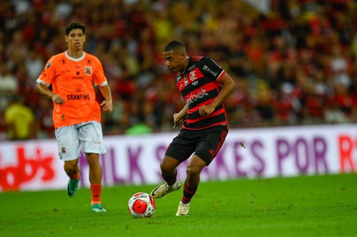 Voando! De La Cruz tem excelentes números no Flamengo desde a final do Carioca; veja
